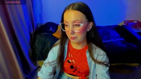 Stephanie online show from June 22, 6:05 pm