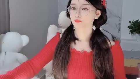 Snapshot of happysweetie168 chatting on February 17, 4:31 am Daisy online show from February 17, 4:31 am