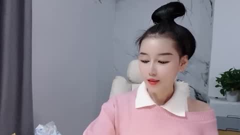 happysweety1688 online show from December 14, 5:18 pm