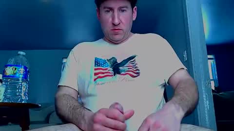 Snapshot of hard4you6921 chatting on March 18, 1:25 pm hard4you6921 online show from March 18, 1:25 pm
