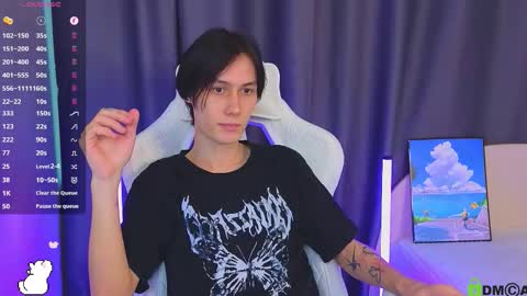 Mark online show from February 17, 11:40 am