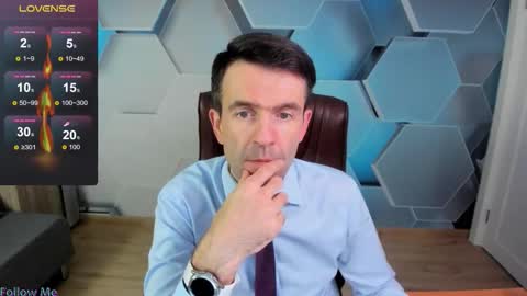 Steve online show from December 4, 1:42 pm