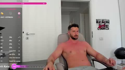 Snapshot of hard_chriss chatting on June 11, 9:07 am Hard Cock online show from June 11, 9:07 am