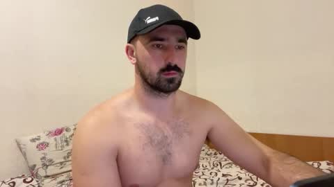 Snapshot of hard_to_obey chatting on October 17, 6:32 pm Vadim online show from October 17, 6:32 pm