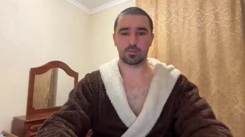 Snapshot of hard_to_obey chatting on November 20, 7:24 pm Vadim online show from November 20, 7:24 pm