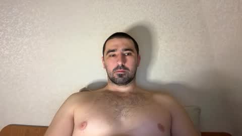 Snapshot of hard_to_obey chatting on November 22, 2:21 am Vadim online show from November 22, 2:21 am