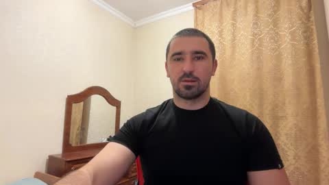 Snapshot of hard_to_obey chatting on November 22, 5:34 pm Vadim online show from November 22, 5:34 pm