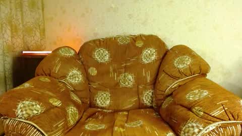 Valentino Hard online show from October 10, 9:25 pm