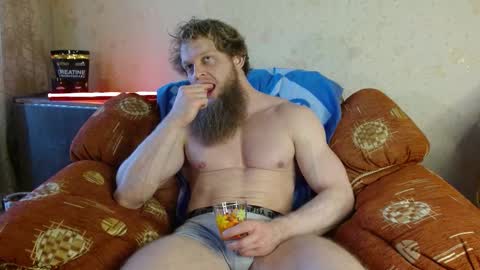 Valentino Hard online show from March 14, 10:42 am