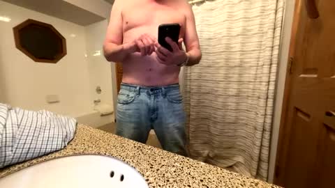 hardchicagoforzya online show from January 16, 12:36 am