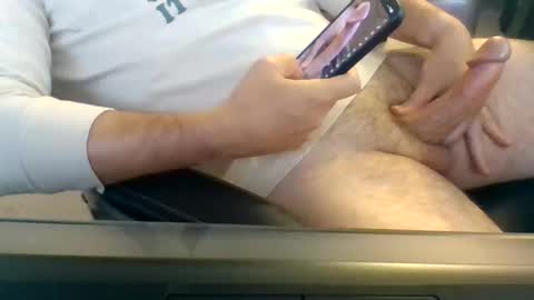 Makeithappen9086 online show from April 7, 1:22 pm