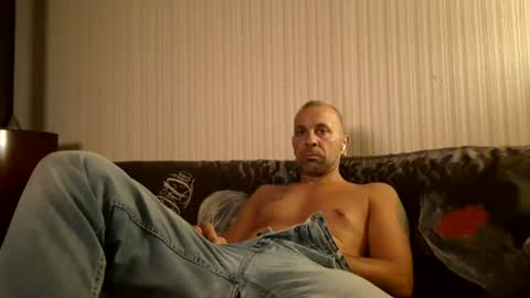 Snapshot of hardcock551638 chatting on July 3, 6:58 pm hardcock551638 online show from July 3, 6:58 pm