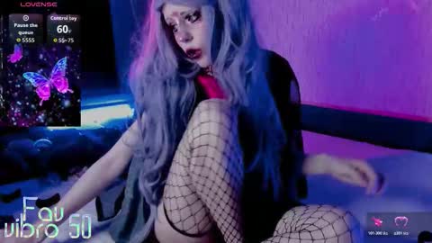 Mia online show from November 9, 10:08 pm