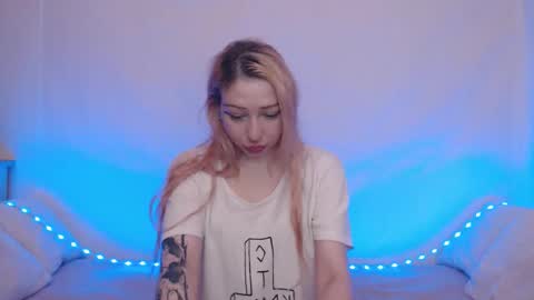 Emily online show from September 28, 10:26 pm