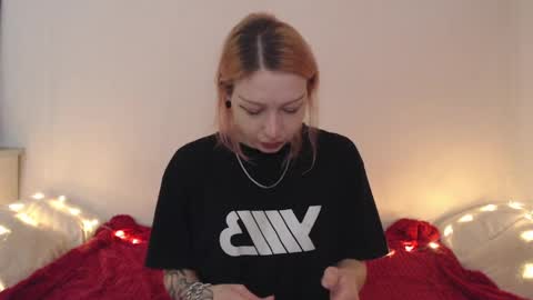 Emily online show from May 28, 7:00 pm