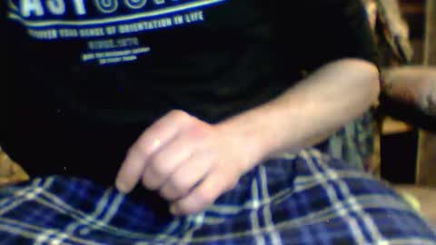 Snapshot of hardguymike chatting on February 14, 5:15 am hardguymike online show from February 14, 5:15 am