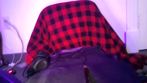 Snapshot of hardkoregigi chatting on March 1, 5:31 am hardkoregigi online show from March 1, 5:31 am