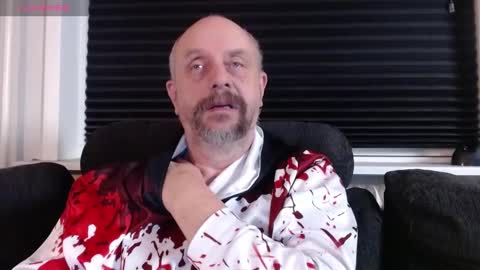 MrLazy online show from December 24, 7:11 pm