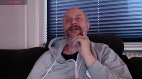 MrLazy online show from October 12, 7:07 am