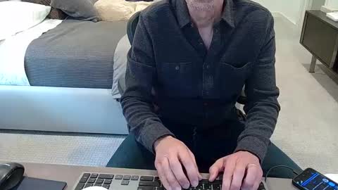 Snapshot of hardonshowoff chatting on February 10, 8:42 pm Straight Exhibitionist All Welcome online show from February 10, 8:42 pm