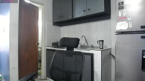 Andres Dean online show from February 24, 9:46 pm