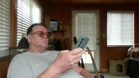 HSS online show from April 22, 6:53 pm