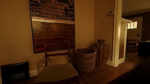 Tom online show from October 10, 5:01 pm