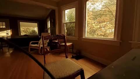 Tom online show from October 20, 11:27 pm