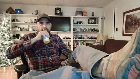 hardworkertn online show from December 23, 2:13 am