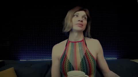 Miss Hardy online show from February 18, 5:58 am