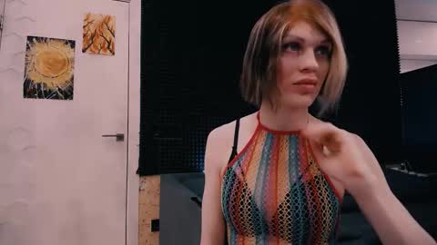 Snapshot of hardy_green chatting on March 27, 3:45 am Miss Hardy online show from March 27, 3:45 am