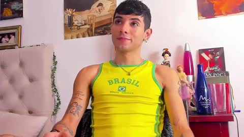 Snapshot of harley_fairy chatting on February 17, 8:04 pm Harley online show from February 17, 8:04 pm