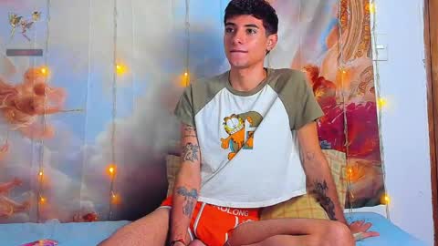 Snapshot of harley_fairy chatting on April 28, 11:59 am Harley online show from April 28, 11:59 am