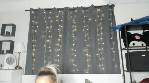 Snapshot of harleydreamer chatting on February 20, 1:11 pm Harley online show from February 20, 1:11 pm