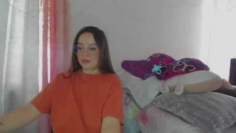 Natii  online show from May 30, 3:20 pm