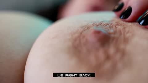 Snapshot of harmonicdiv chatting on February 16, 5:53 pm Sophia online show from February 16, 5:53 pm