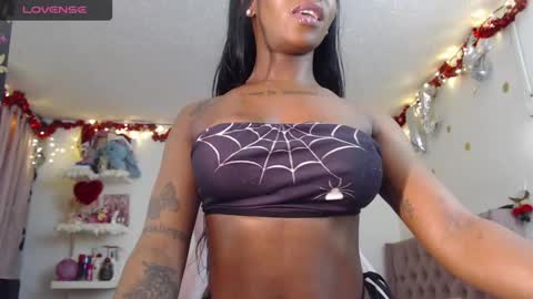 Snapshot of harmonie_brown chatting on January 14, 5:30 am ig harmonie browns online show from January 14, 5:30 am