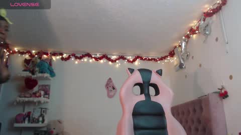 Snapshot of harmonie_brown chatting on January 28, 11:39 pm ig harmonie browns online show from January 28, 11:39 pm
