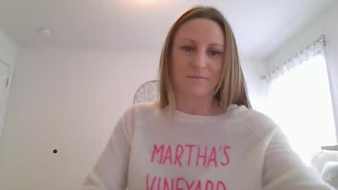 Snapshot of harmony_rose_xoxo chatting on November 11, 7:47 pm Harmony online show from November 11, 7:47 pm