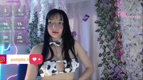 Snapshot of harmonys_couple_ chatting on February 21, 9:54 pm Harmonys World online show from February 21, 9:54 pm