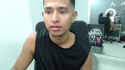 harold_18_ online show from July 9, 4:44 pm
