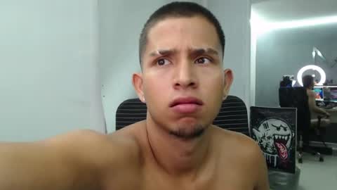 harold_18_ online show from July 10, 5:37 pm