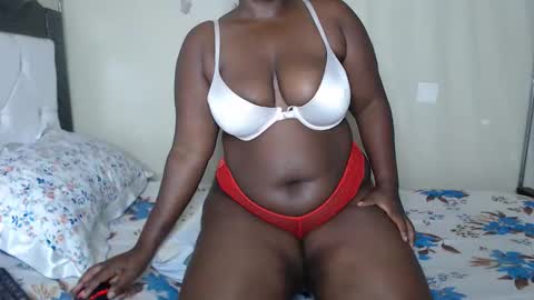 Snapshot of harriegrovin chatting on March 1, 5:42 am Grovin online show from March 1, 5:42 am