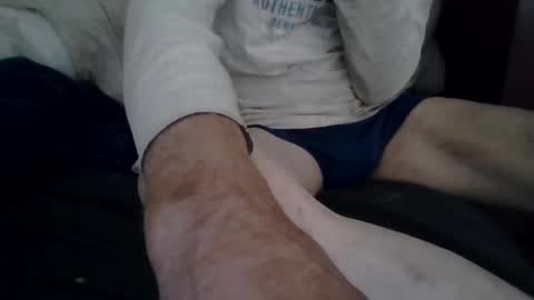 Snapshot of harry1cannary chatting on May 9, 7:19 pm harry1cannary online show from May 9, 7:19 pm
