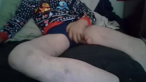 Snapshot of harry1cannary chatting on May 10, 9:42 pm harry1cannary online show from May 10, 9:42 pm