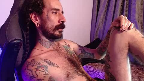 OMAR online show from April 4, 7:28 am