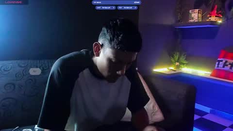  ... online show from April 13, 2:33 pm