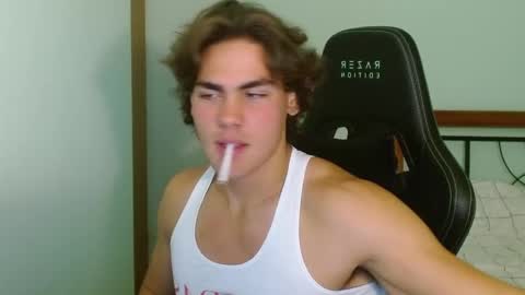 harryking1 online show from September 29, 8:02 pm