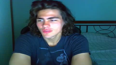 Snapshot of harryking1 chatting on June 12, 5:23 pm harryking1 online show from June 12, 5:23 pm