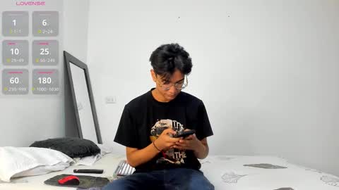 HARRY online show from December 19, 1:29 pm